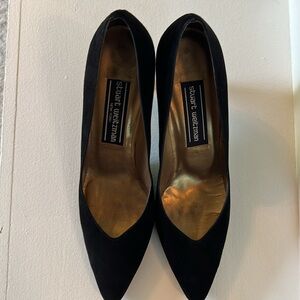 EUC STUART WEITZMAN POINTED TOE BLACK SUEDE FORMAL 3" HEELS SIZE 7